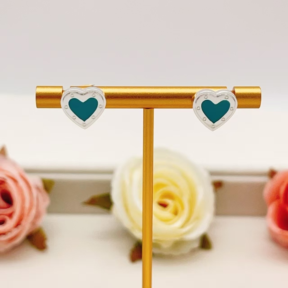 Tiffany & Co. Silver Heart Earrings - Picture 5 of 7